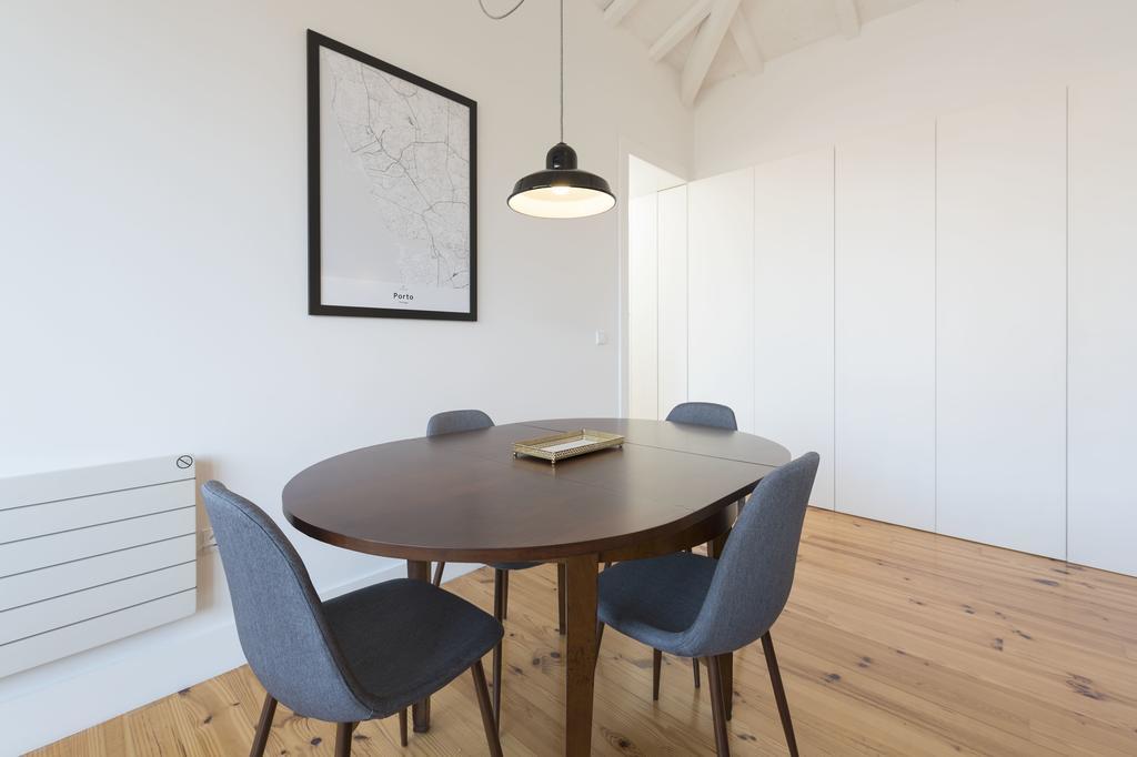 Lovelystay - Floor Balcony * Oporto